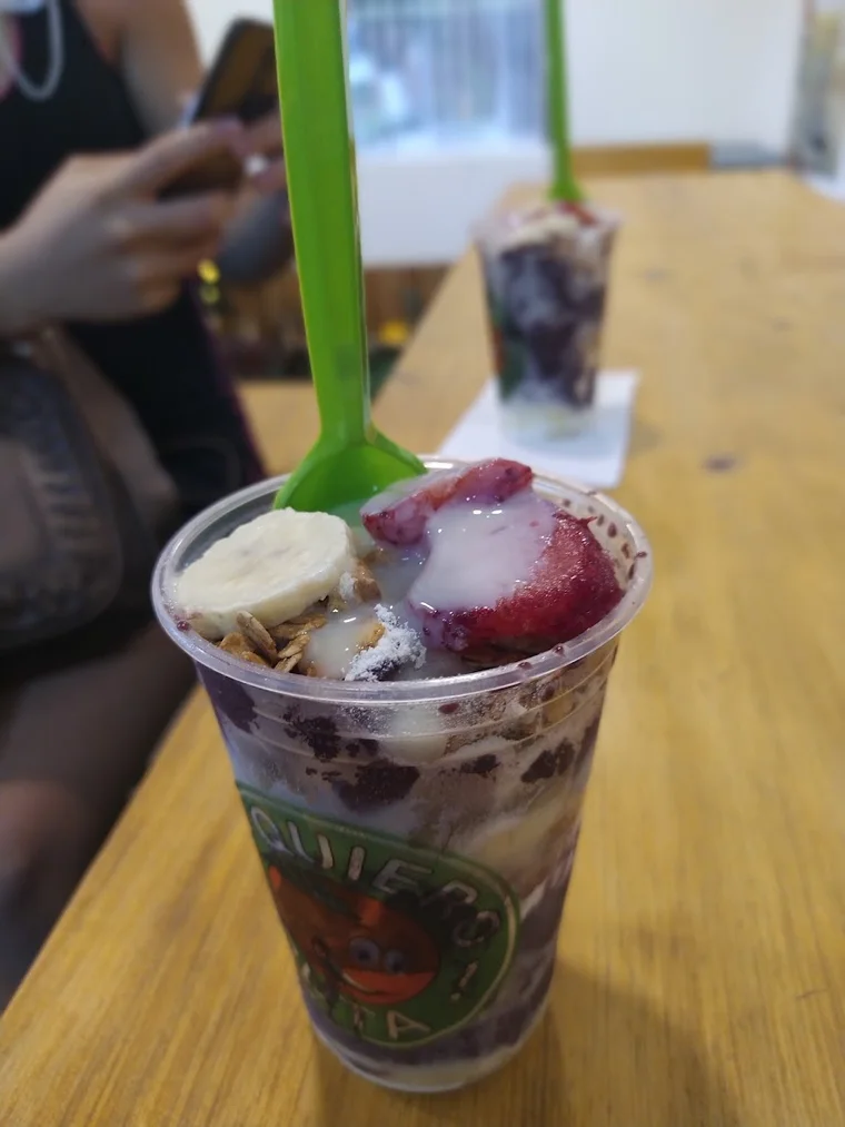 Camadinha de açaí